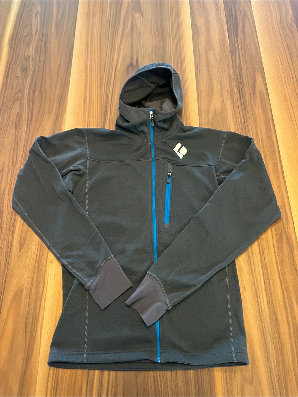 Black Diamond Polartec Power Dry Hoodie, size small.